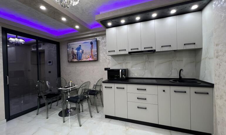 Studio 168